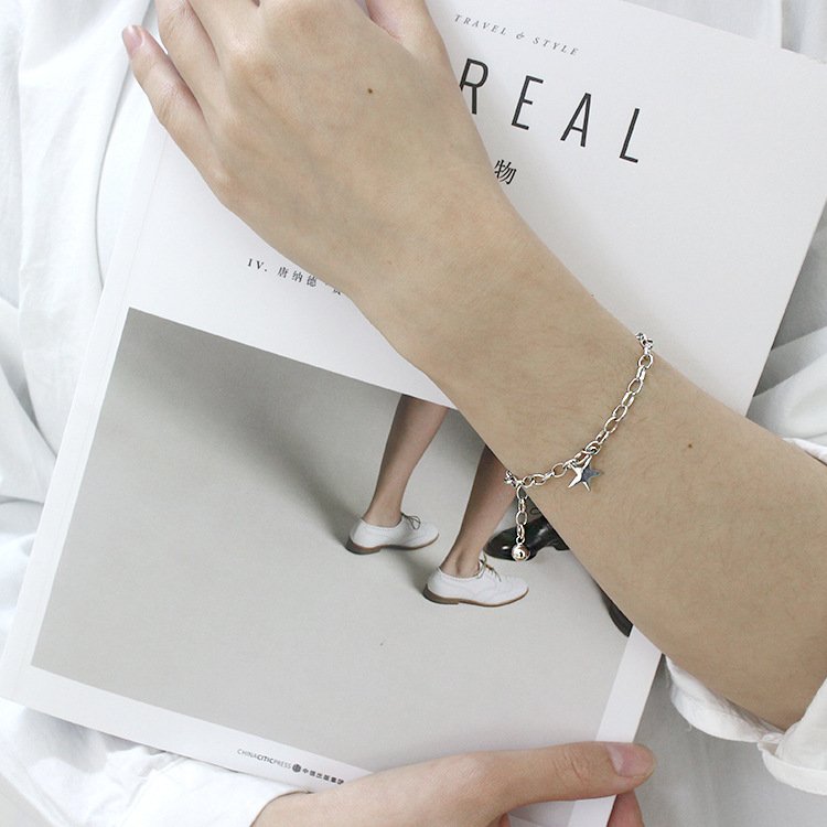 Enchanting star charm chain bracelet crafted in polished 925 sterling silver 6