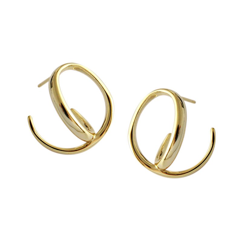 Twisted Hoop Earrings1