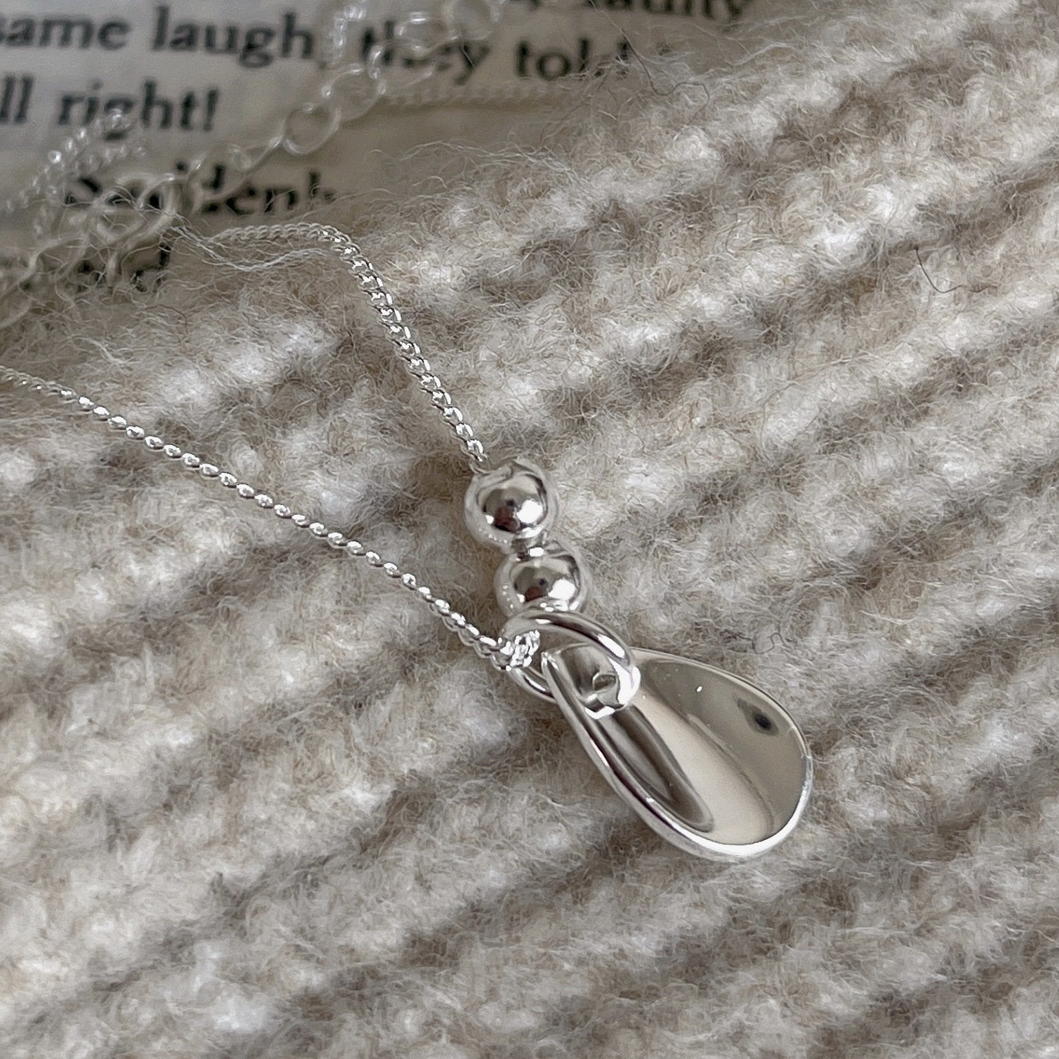 Teardrop Pendant Necklace