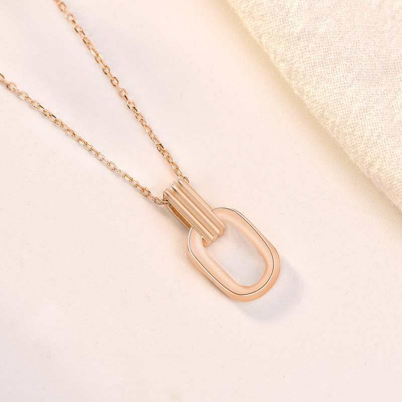 Oval Pendant Necklace