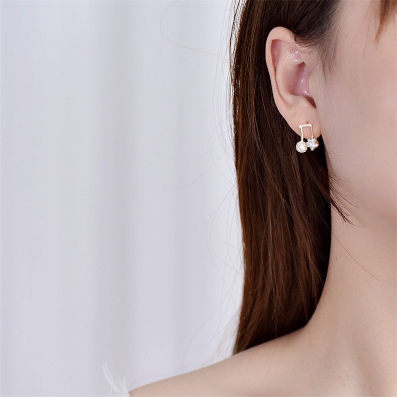 asymmetry music earrings2