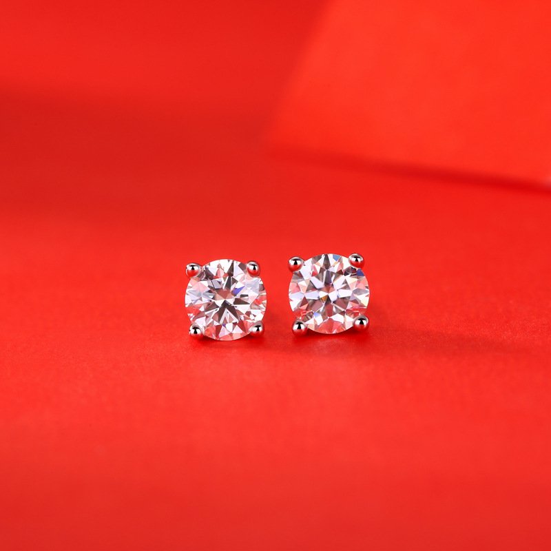 Moissanite Stud Earrings3