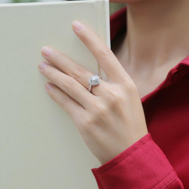 Heart Shaped Solitaire Ring in sterling silver 2