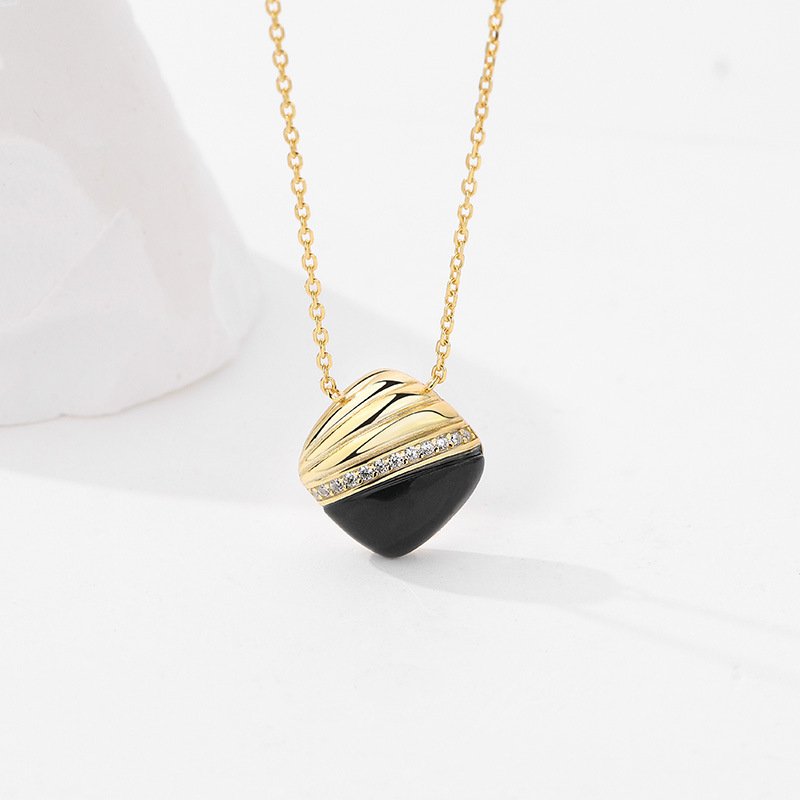 black agate necklace gold plated in 925 sterling silver 5