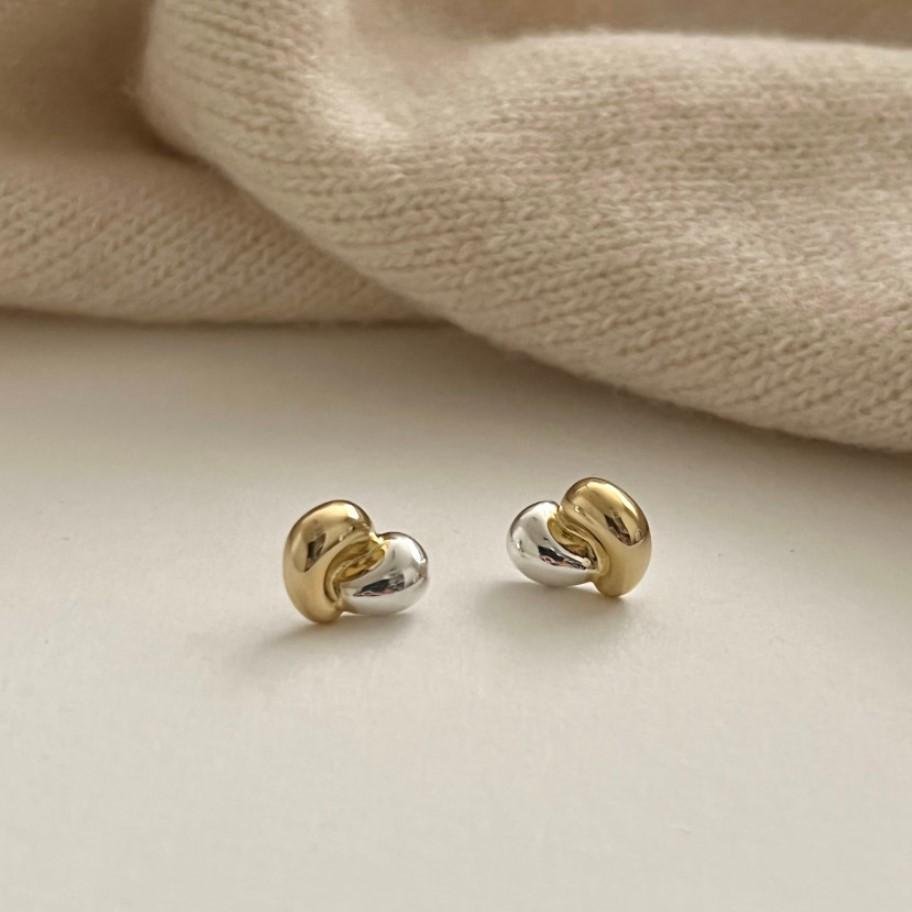Dual-Tone Studs6