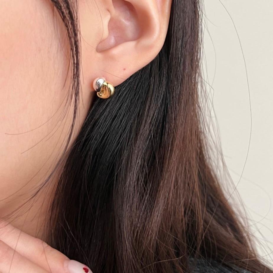 Dual-Tone Studs4