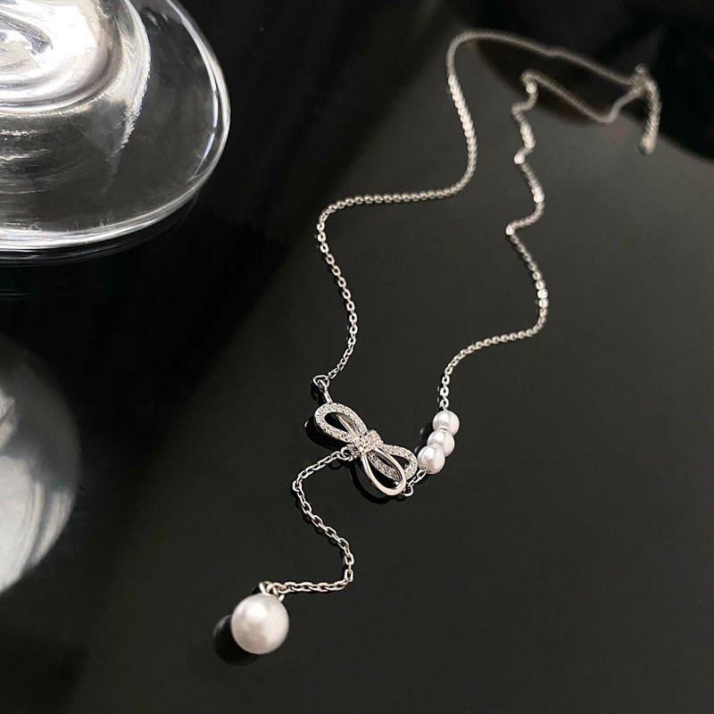 Pearl Drop Necklace