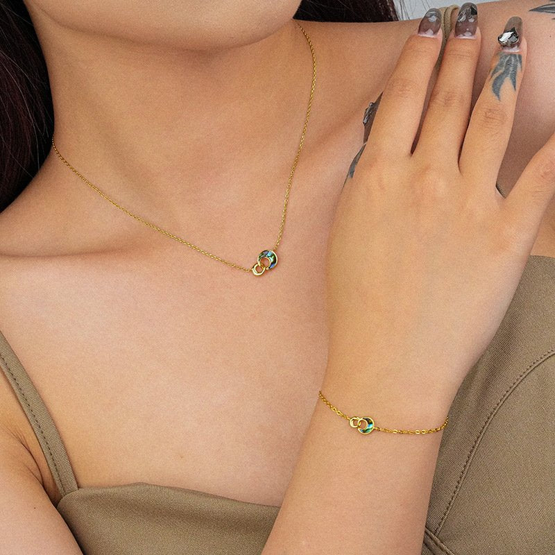 Wave Pendant Necklace