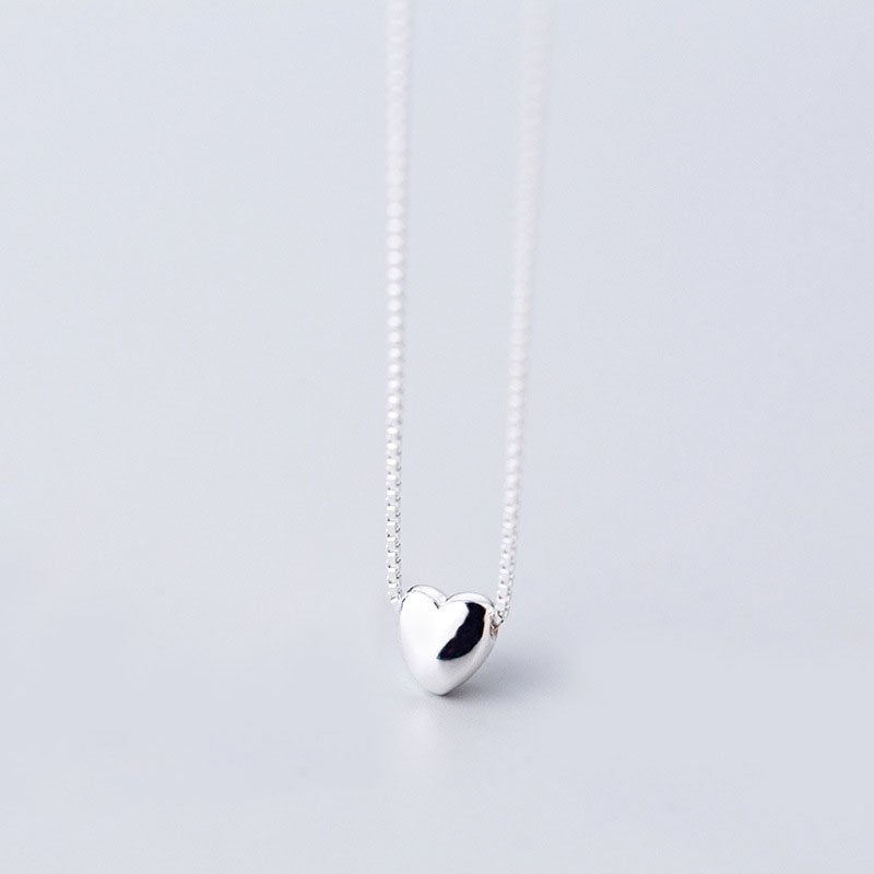 Minimalist Heart Necklace