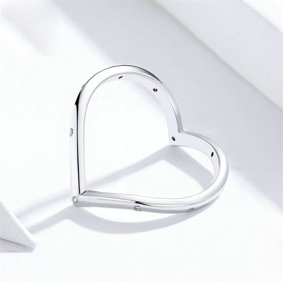 Minimalist Heart Ring2