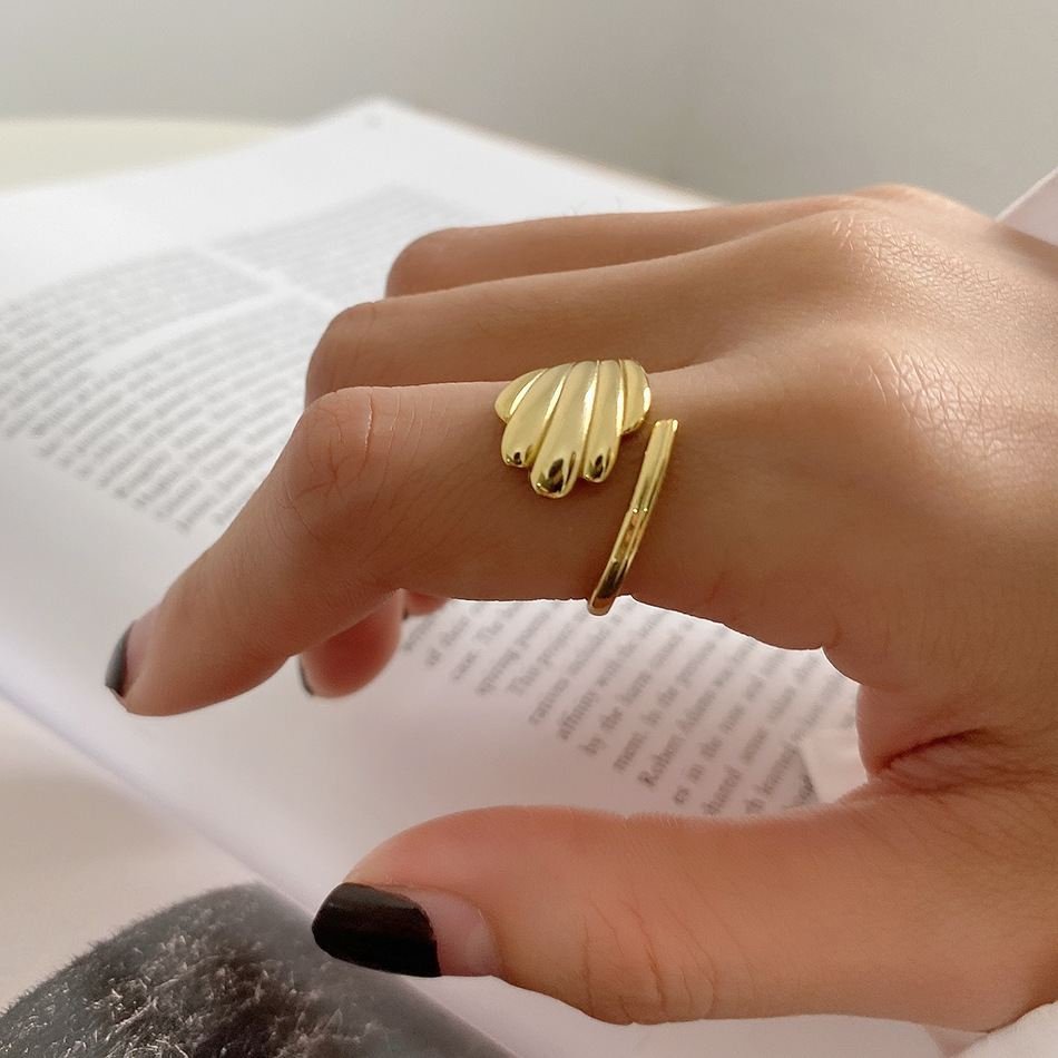 Gold Shell Open Ring