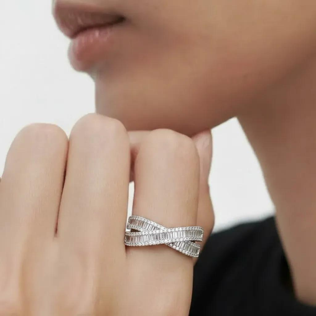 Criss-Cross Baguette Ring34