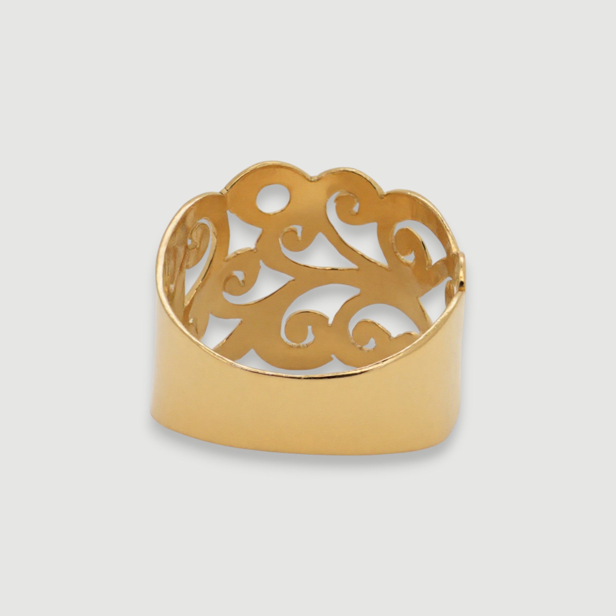 Elegant Filigree Ring
