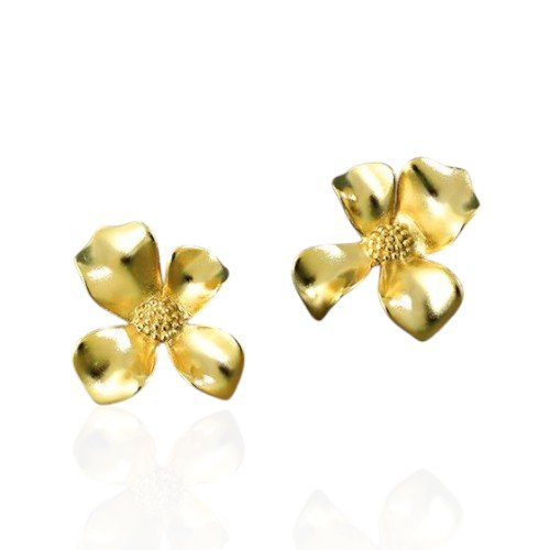Gold Floral Stud Earrings1