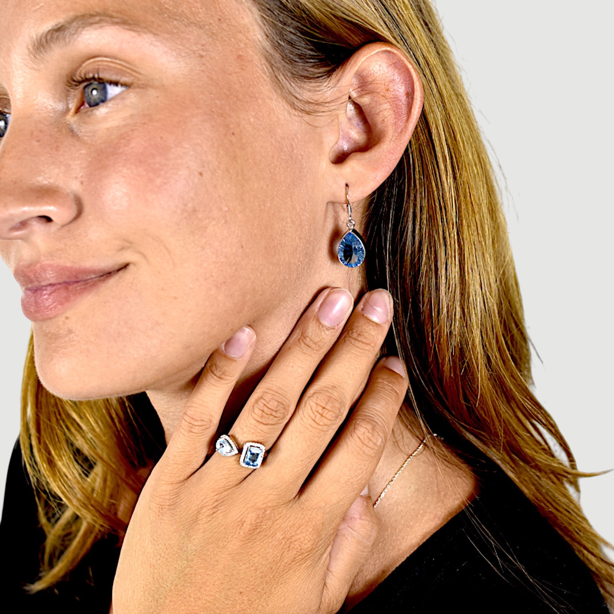 Natural Blue Topaz Teardrop Earring25