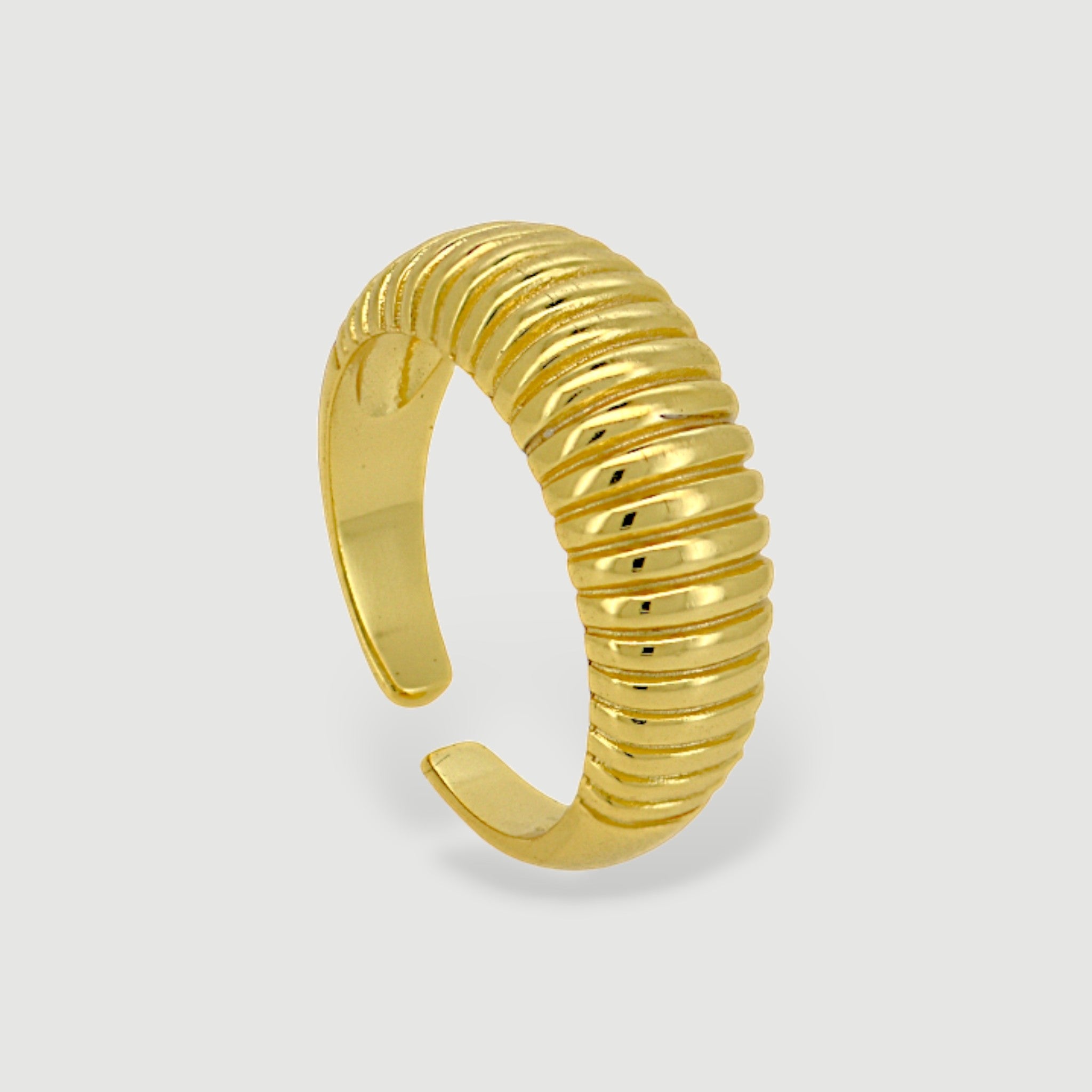 Ribbed Statement Ring66