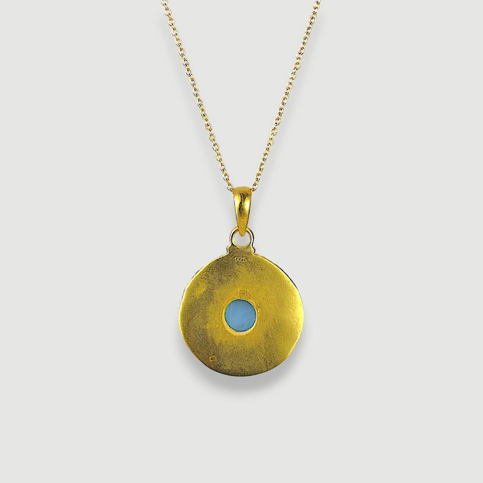 Amara Jewels aquamarine blue gemstone pendant necklace vintage in 18K gold vermeil over sterling silver.