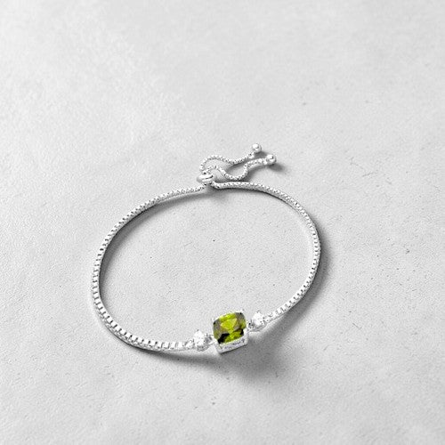 Amara Jewels elegant green gemstone 925 sterling silver adjustable bracelet with box chain and sliding clasp.