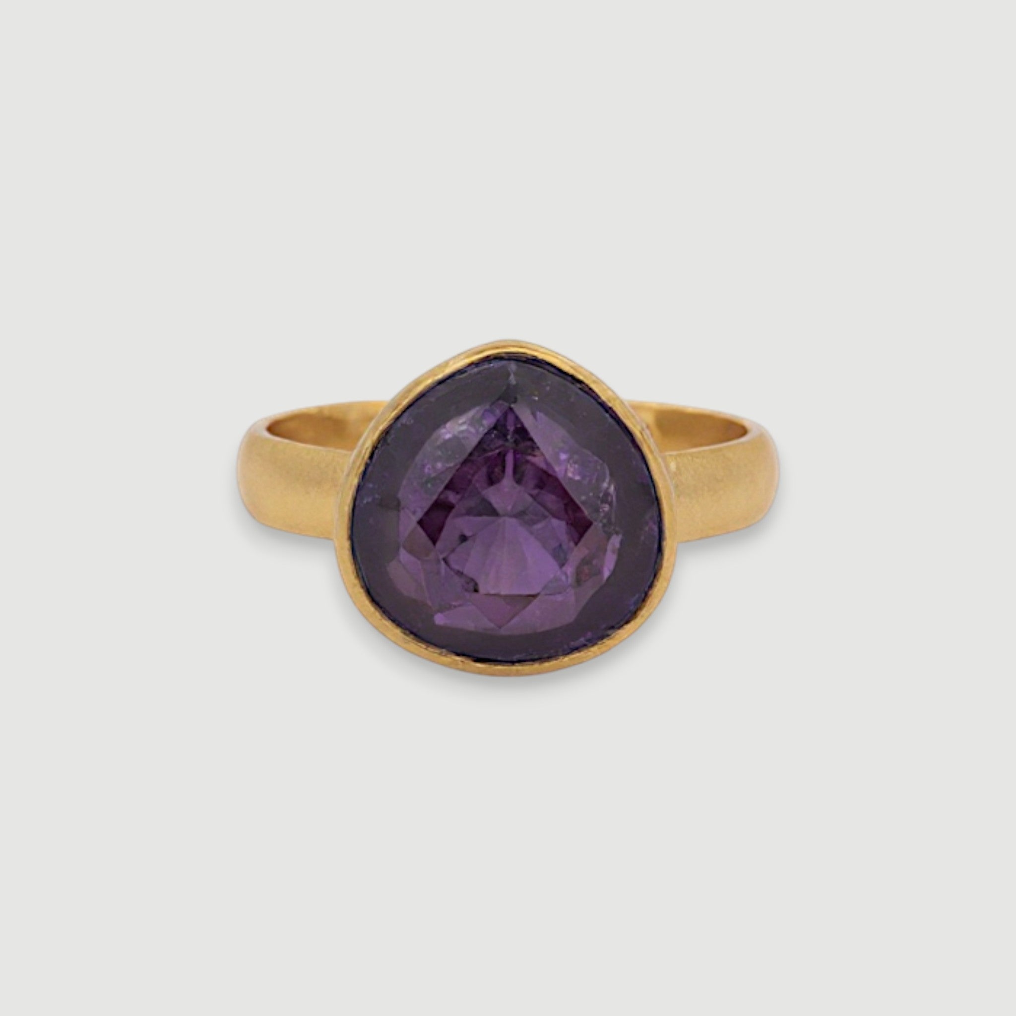 Luxury Amethyst Ring