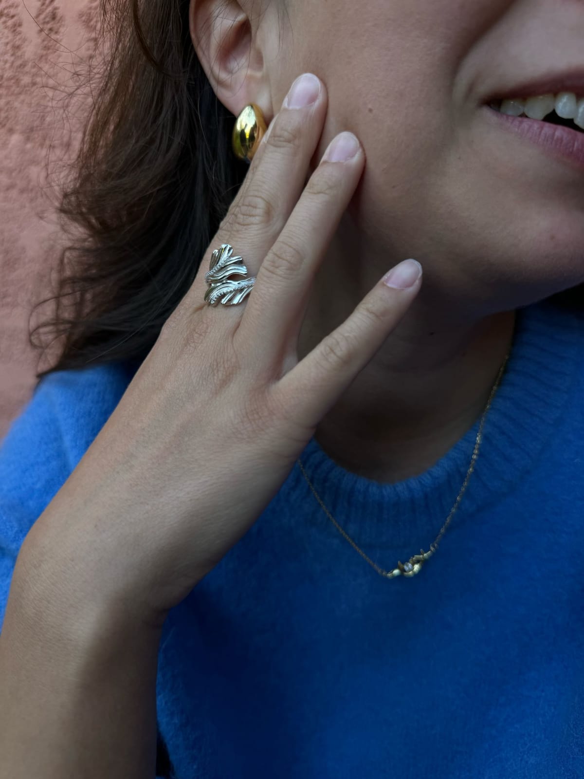 The Top 10 Benefits of Wearing Silver Jewelry