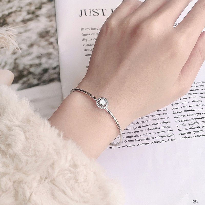 Crystal Centerpiece Bangle bracelet high-quality 925 sterling silver 4
