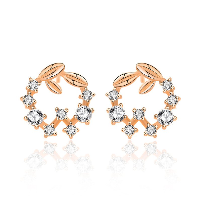 Wreath Stud Earrings1