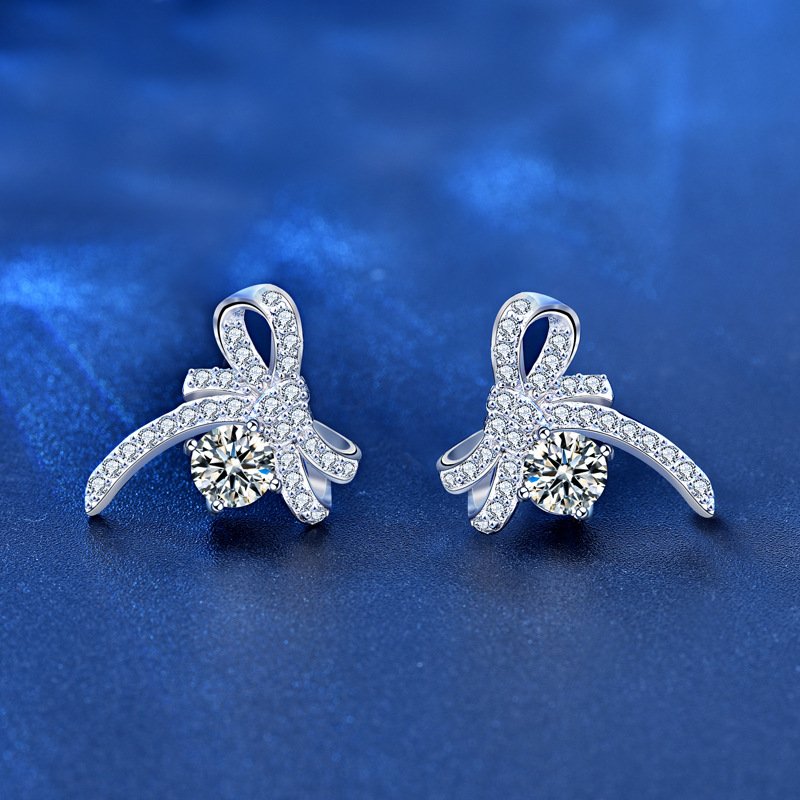 Knot Crystal Stud Earrings2