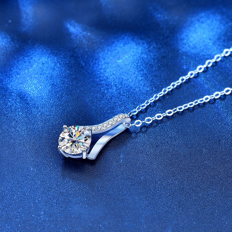 Teardrop Pendant Necklace