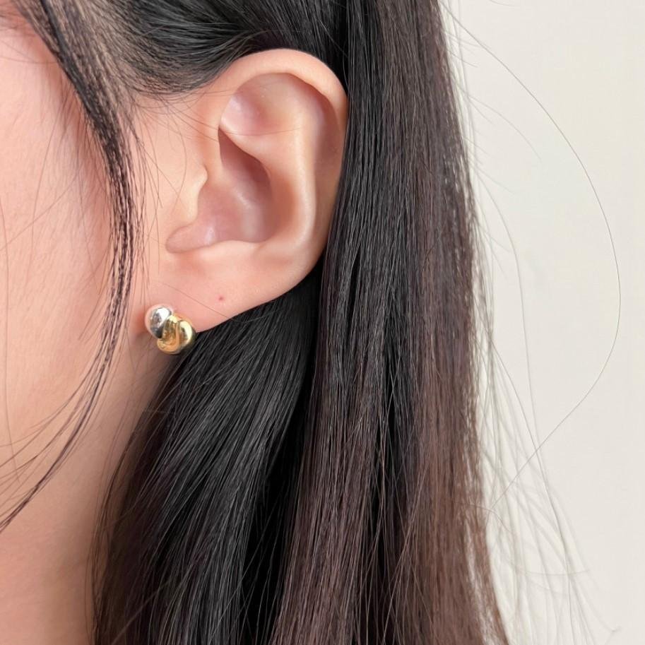 Dual-Tone Studs5