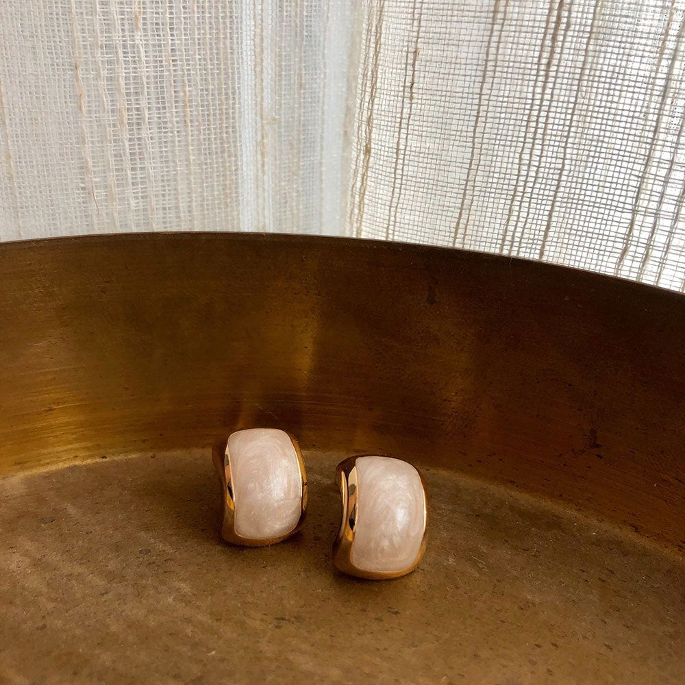 Champagne Pearl Stud Earrings4
