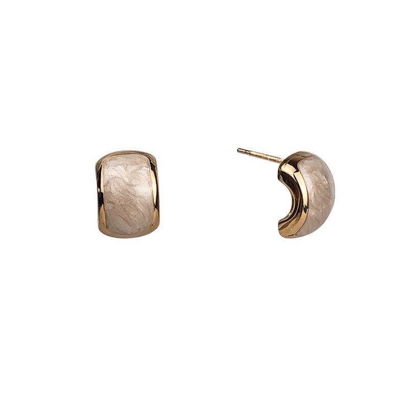 Champagne Pearl Stud Earrings1