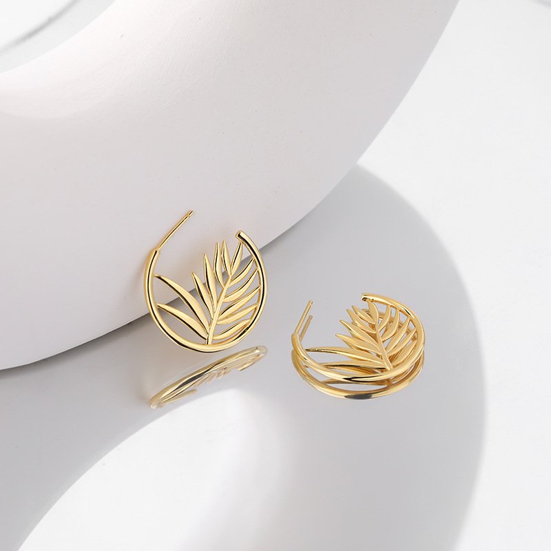 Palm Leaf Hoop Earrings4