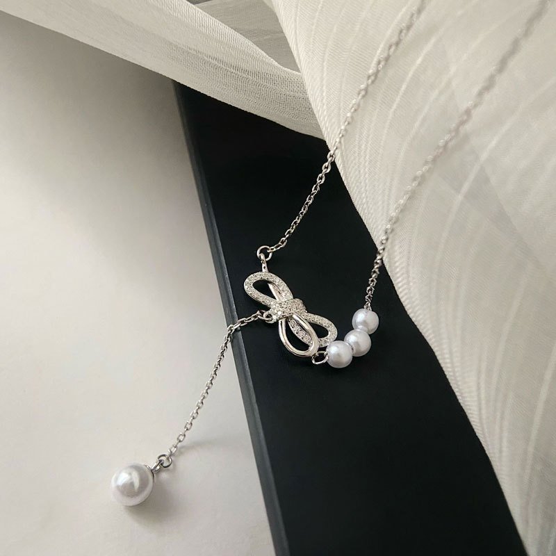 Pearl Drop Necklace