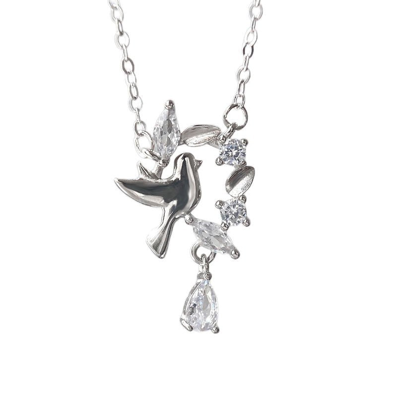Dove Pendant Necklace in sterling silver 1