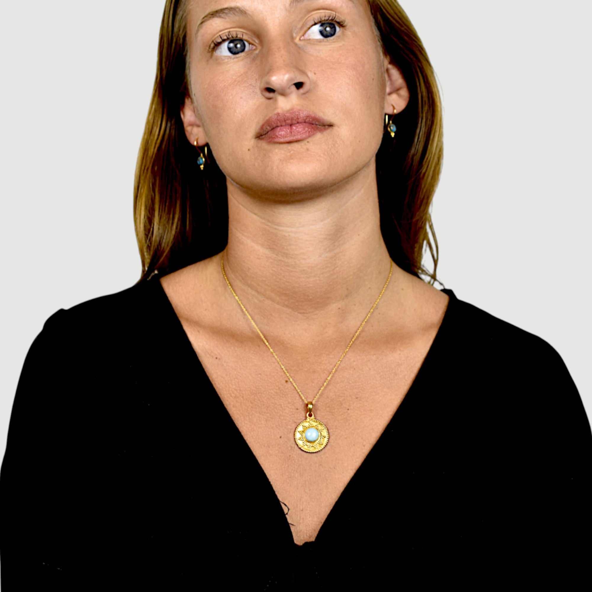 Aquamarine Blue Gemstone Pendant Necklace