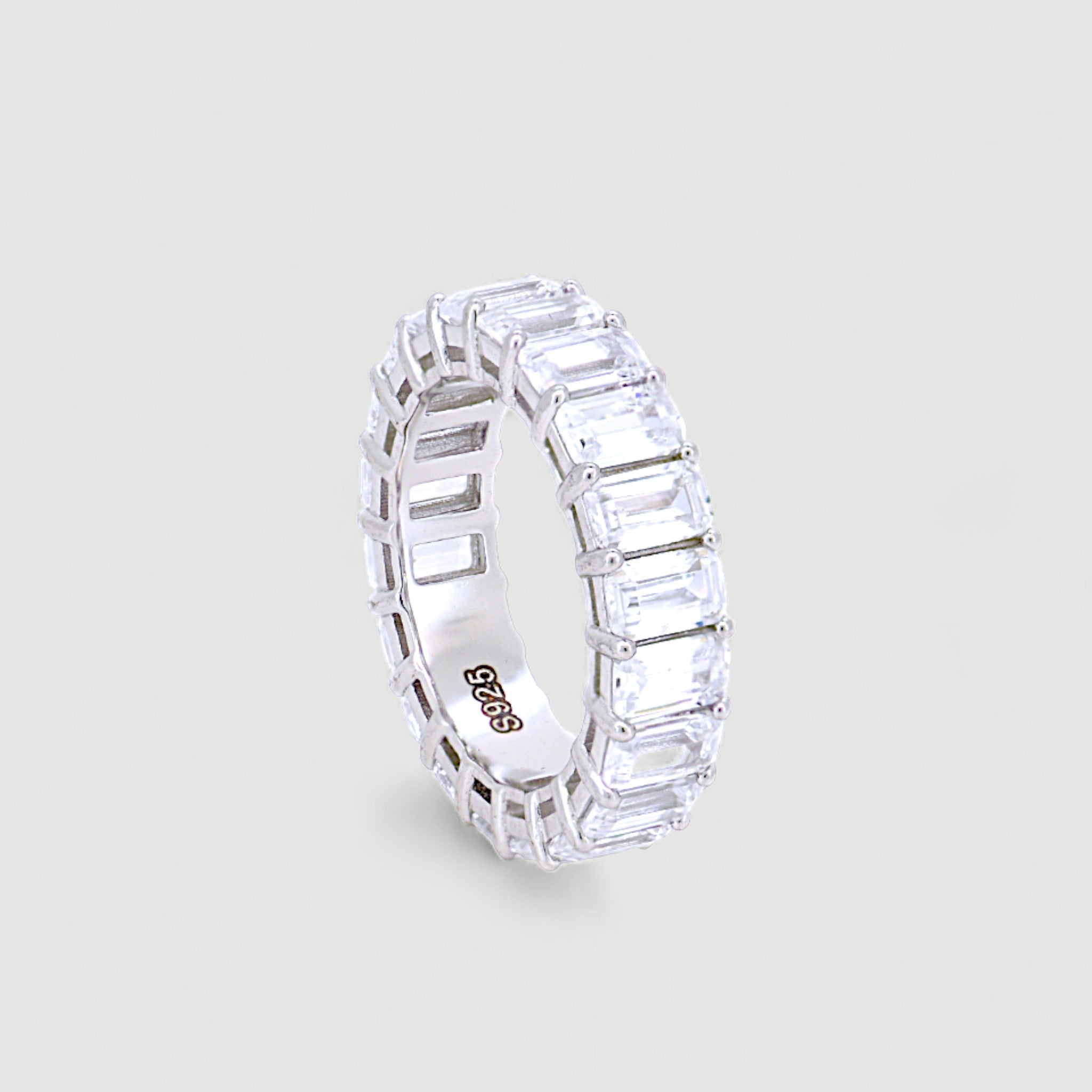 Bold Baguette Ring1