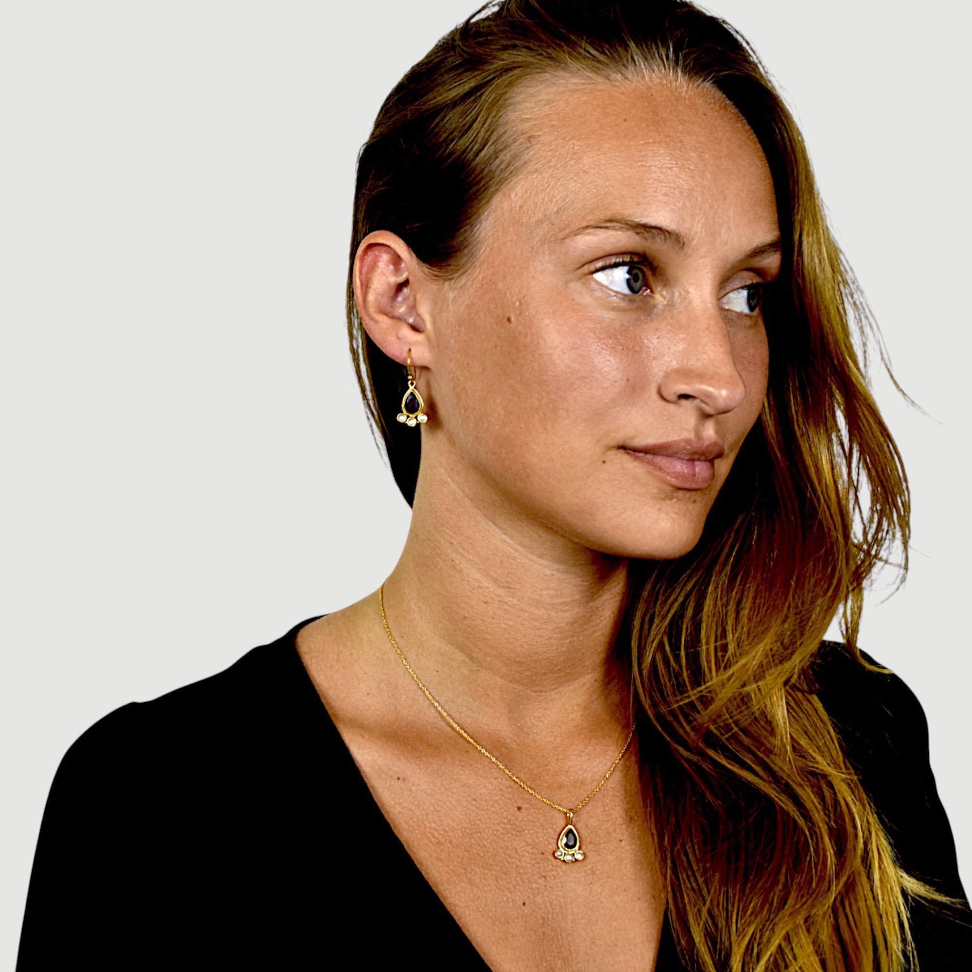 Garnet & Pearl Teardrop Necklace