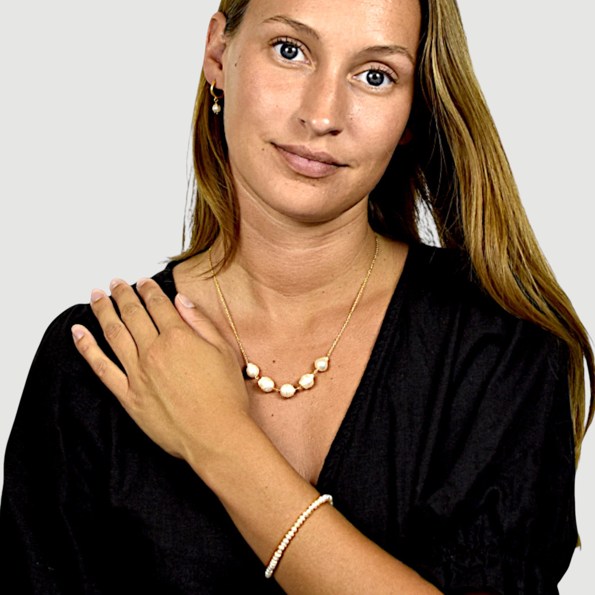 Pearl Drop Hoop Earring4