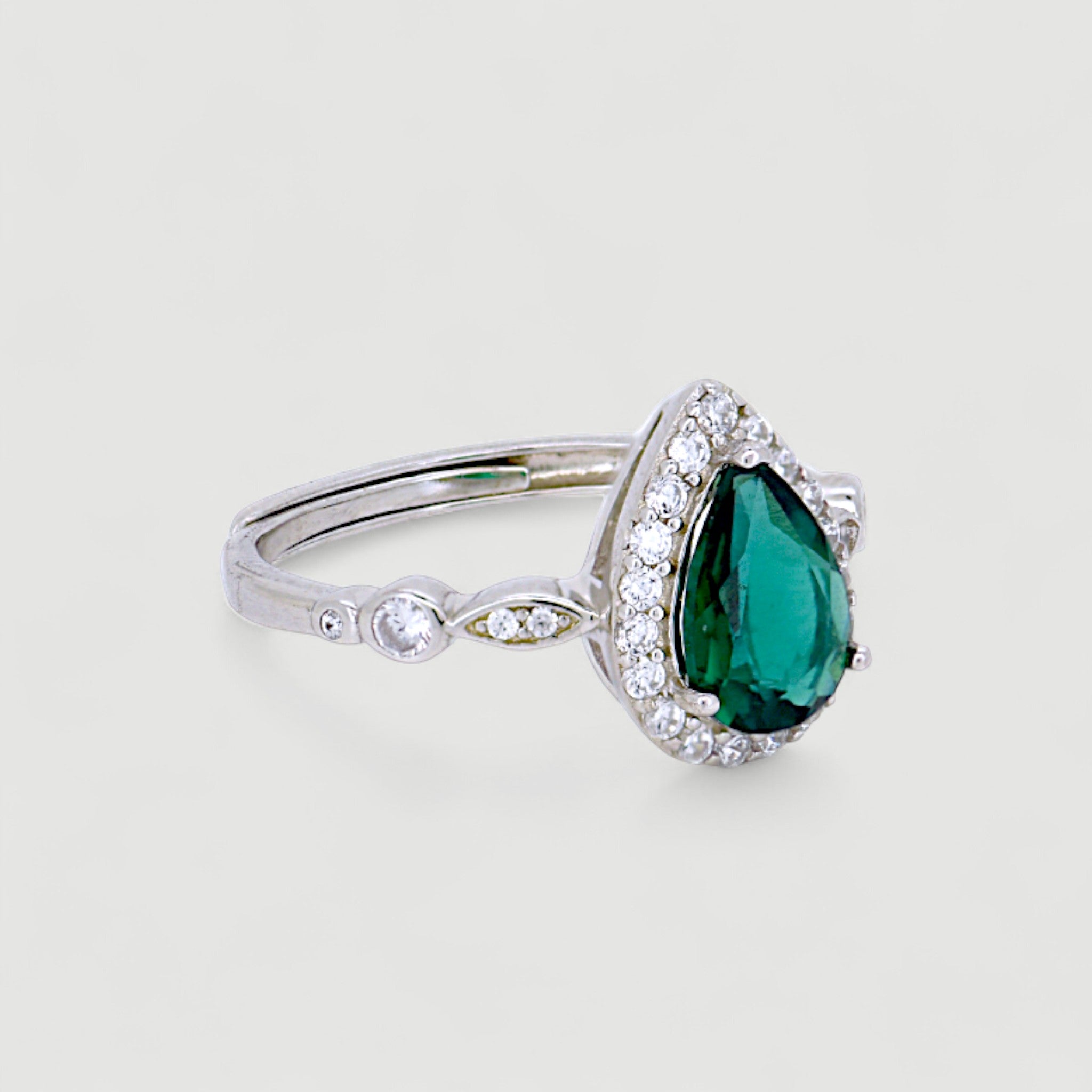 Waterdrop Gemstone Ring3