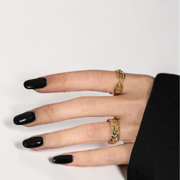 Amara Jewels gold-plated 925 sterling silver chain link open ring with adjustable fit.