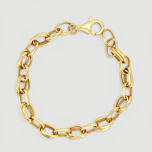 Amara Jewels gold-plated sterling silver chunky chain bracelet with interlocking links and a secure clasp.