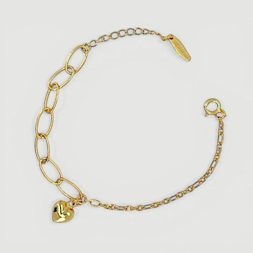 Amara Jewels 18K yellow gold-plated adjustable sterling silver bracelet with elongated links and a polished heart charm.