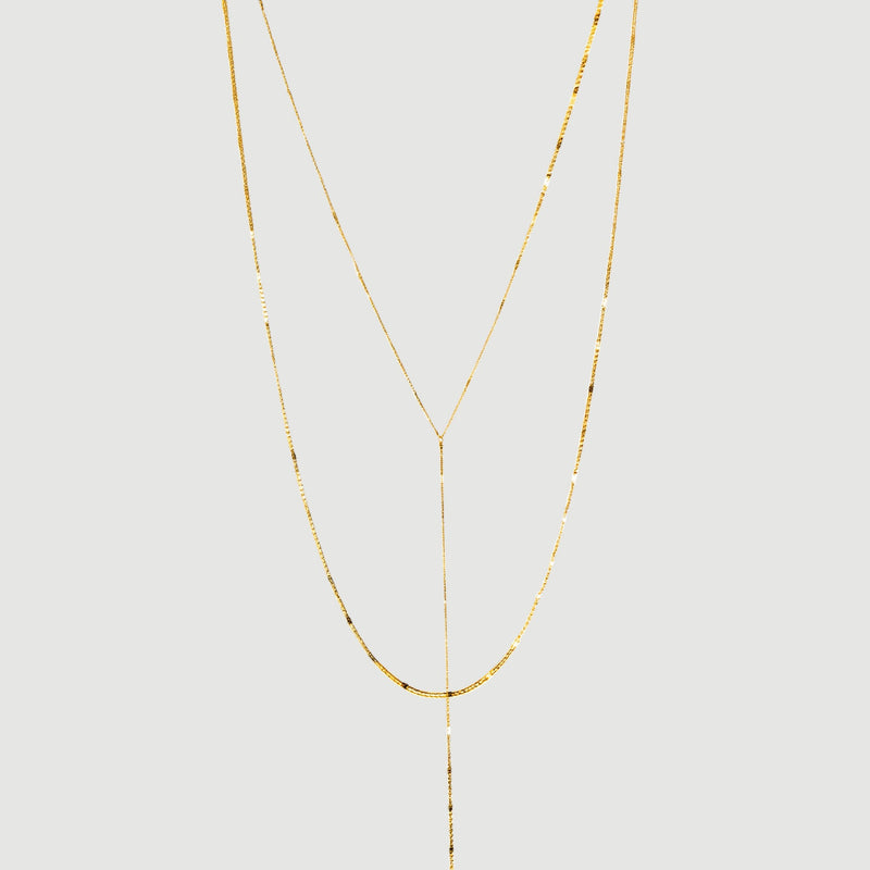 Amara Jewels gold lariat necklace with a Y-shaped chain and subtle bead accents, crafted from 925 sterling silver.