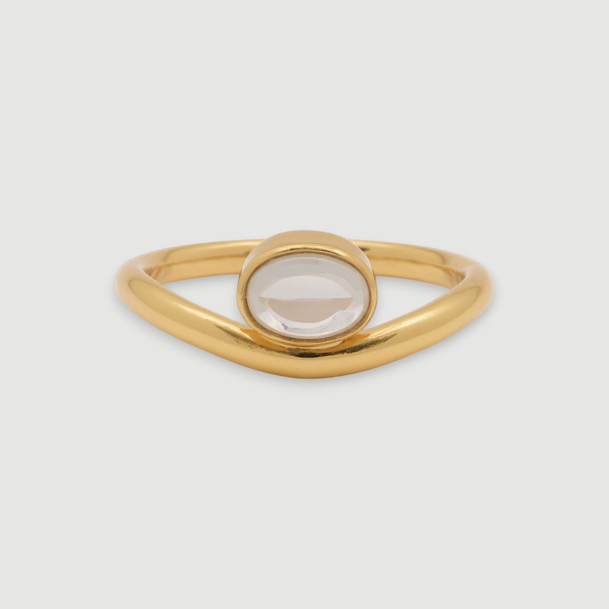 Amara Jewels elegant oval-cut moonstone ring in 18K gold vermeil over sterling silver.