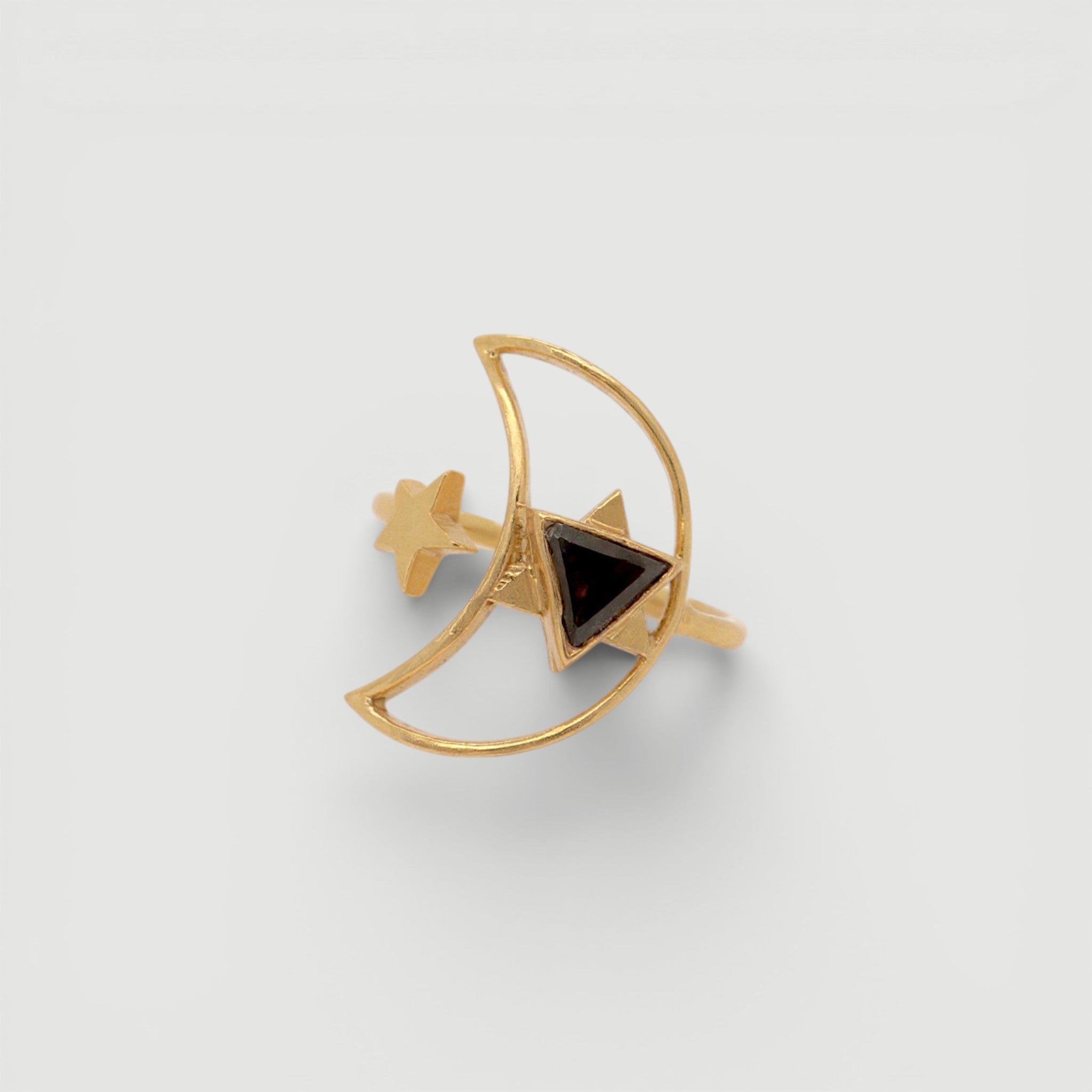 Amara Jewels gold vermeil ring with crescent moon, star, and triangular labradorite gemstone.