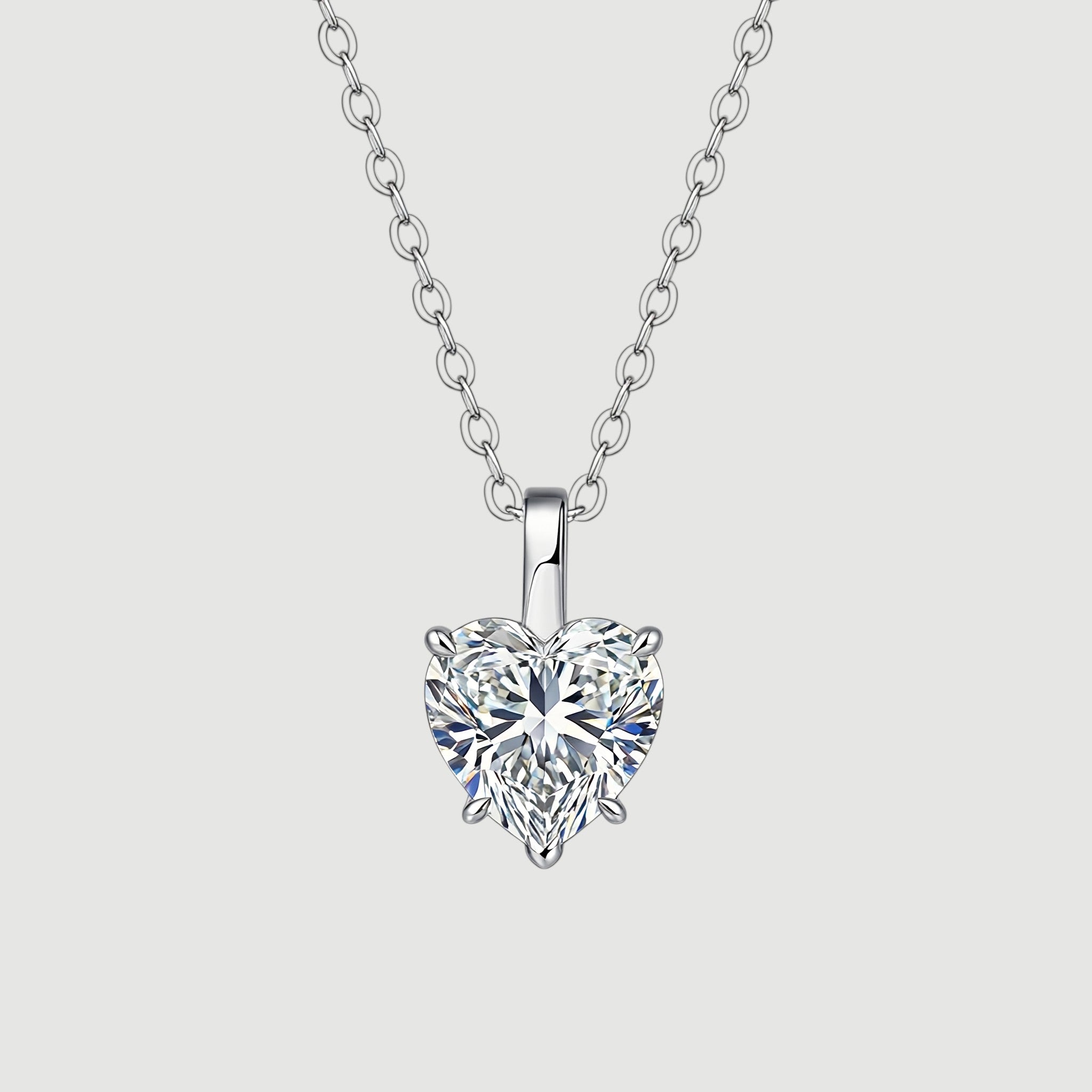 Amara Jewels Sterling Silver classic design brilliant Heart-Shaped Crystal Pendant Necklace.