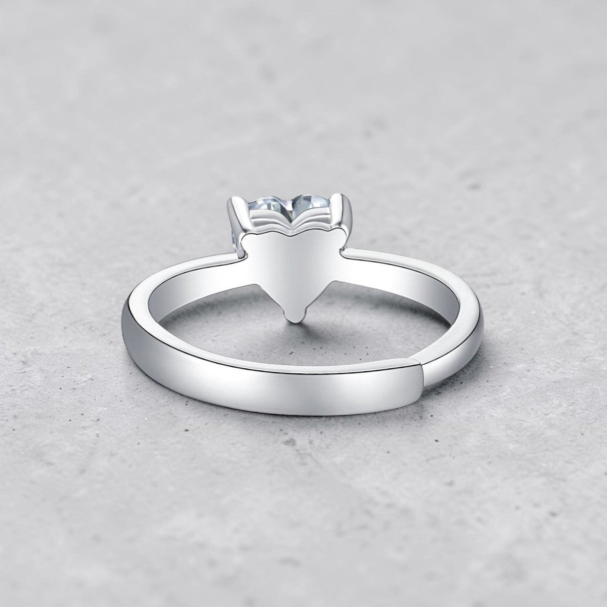 Amara Jewels sterling silver ring with a heart-shaped clear zircon solitaire.