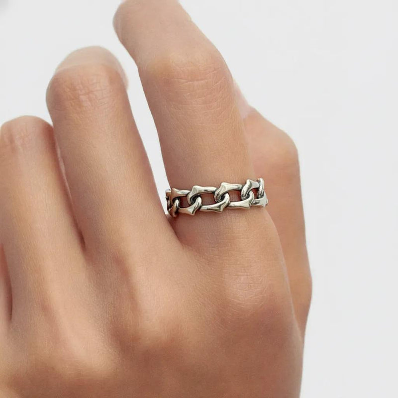 Amara Jewels vintage hollow irregular chain open ring, silver-tone metal, adjustable for comfortable daily wear.